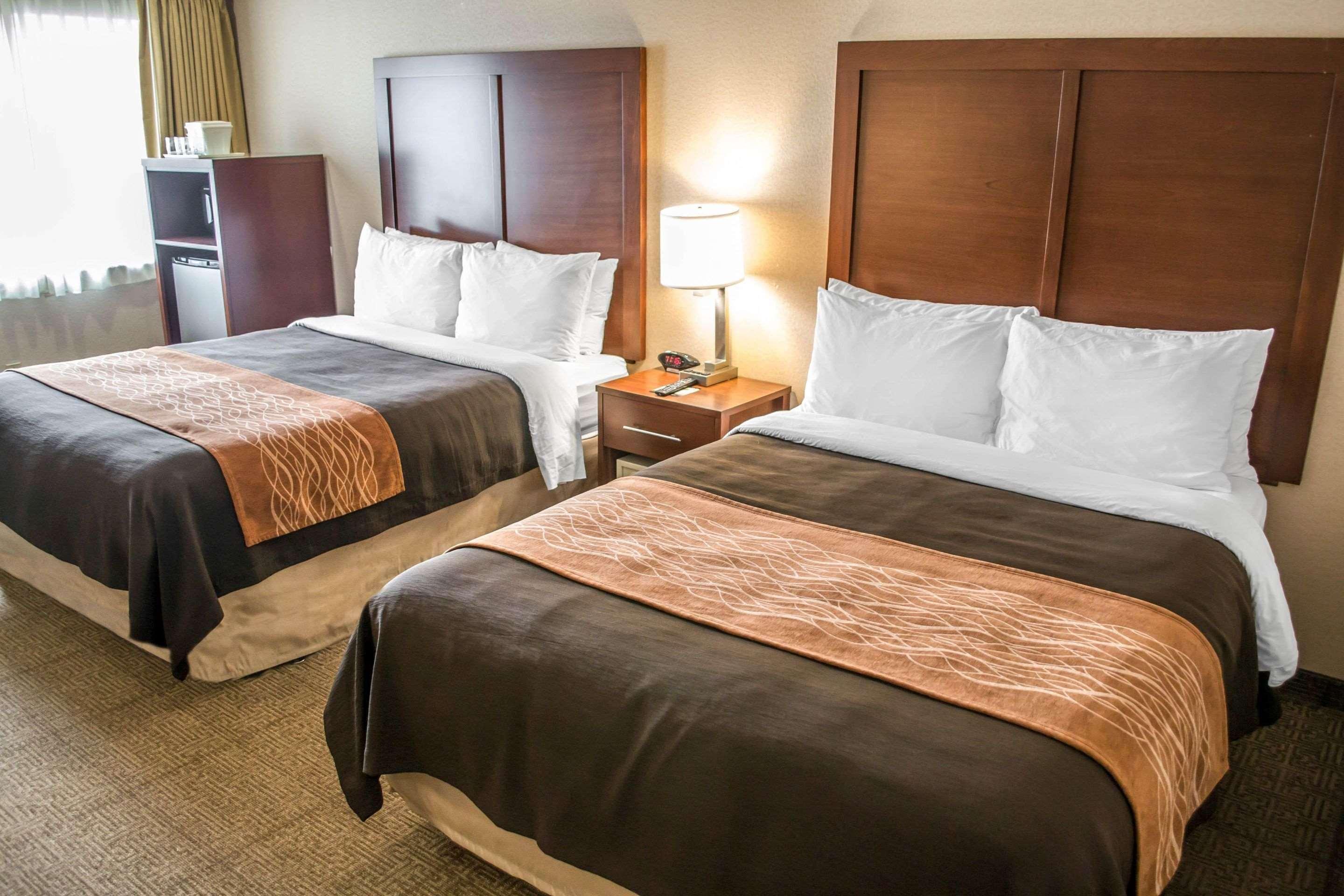 Comfort Inn & Suites Beaverton - Portland West Exteriör bild