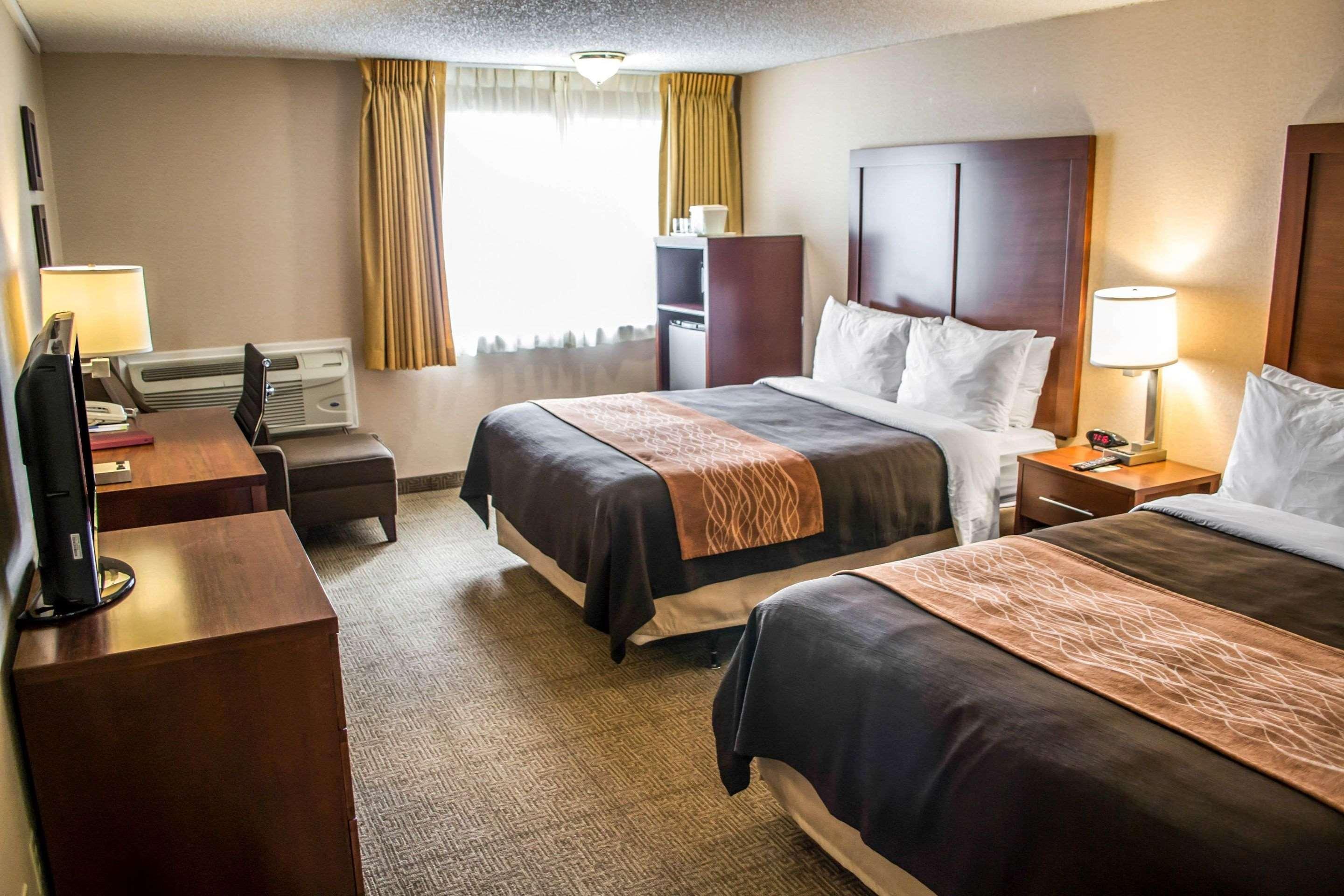 Comfort Inn & Suites Beaverton - Portland West Exteriör bild