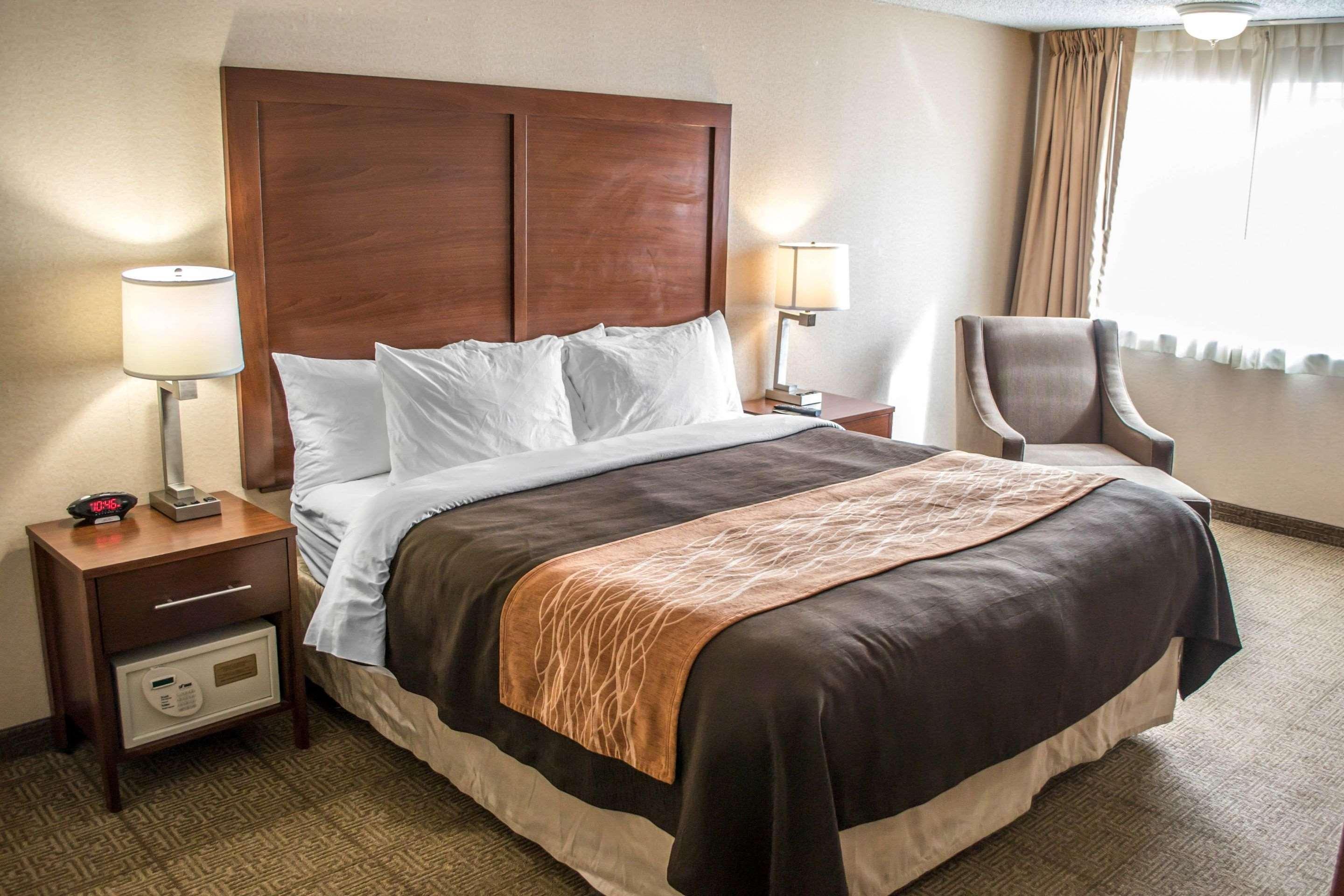 Comfort Inn & Suites Beaverton - Portland West Exteriör bild