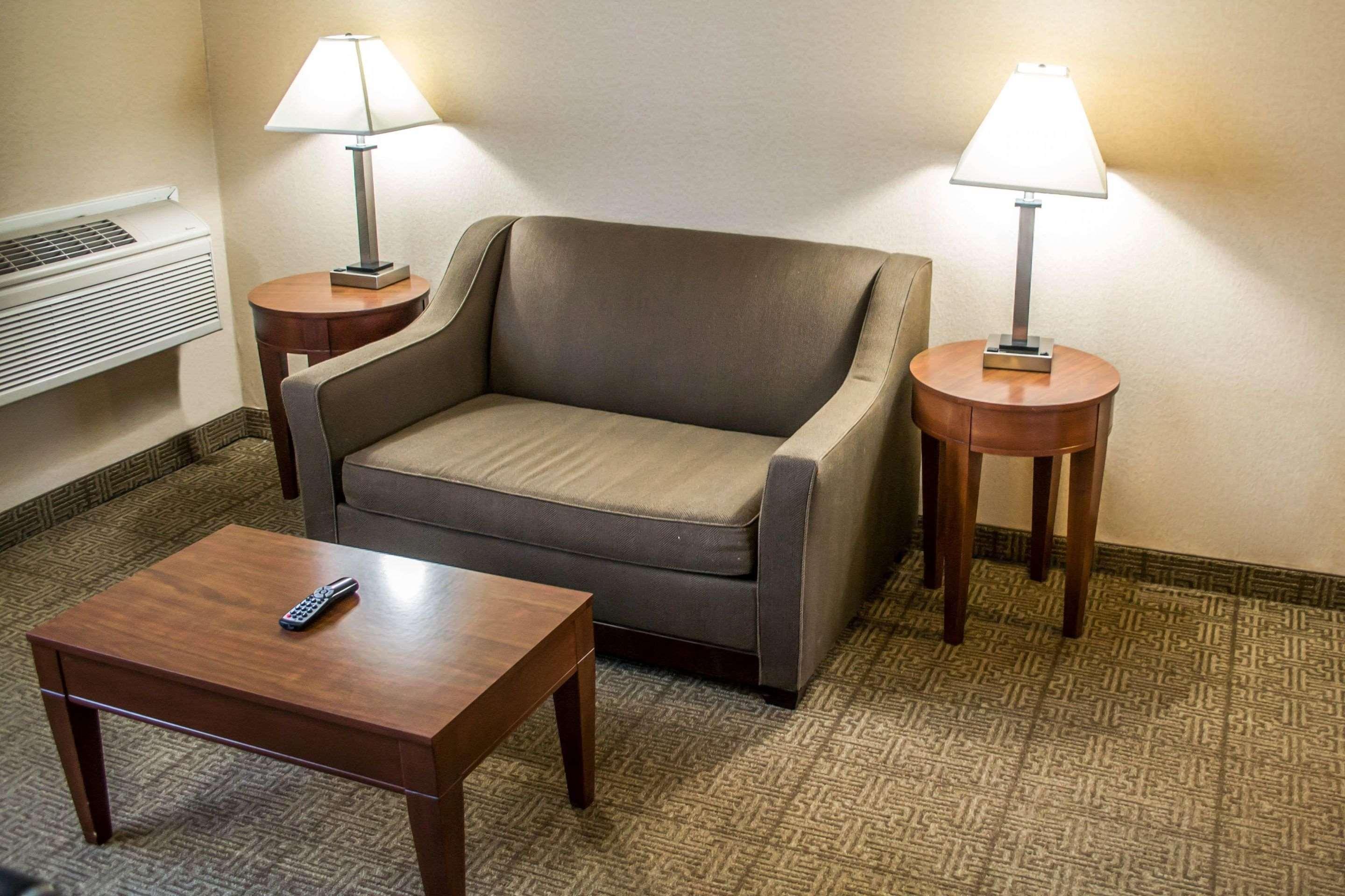 Comfort Inn & Suites Beaverton - Portland West Exteriör bild