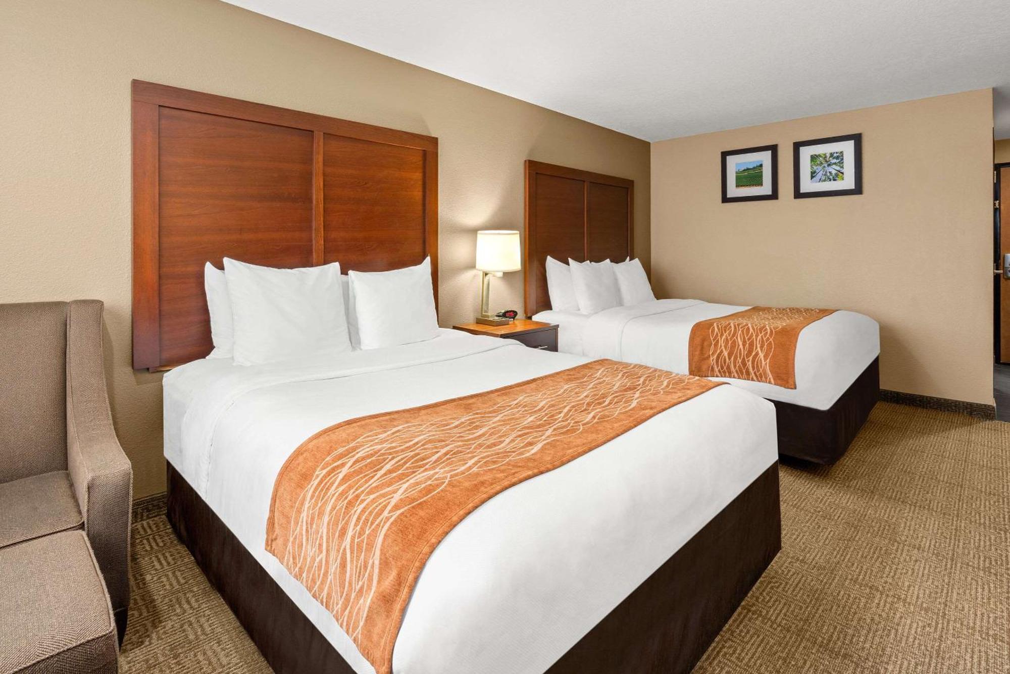 Comfort Inn & Suites Beaverton - Portland West Exteriör bild